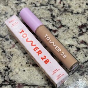 Tower 28 Swipe Serum Concealer shade 7.0 KTown New in Box!
